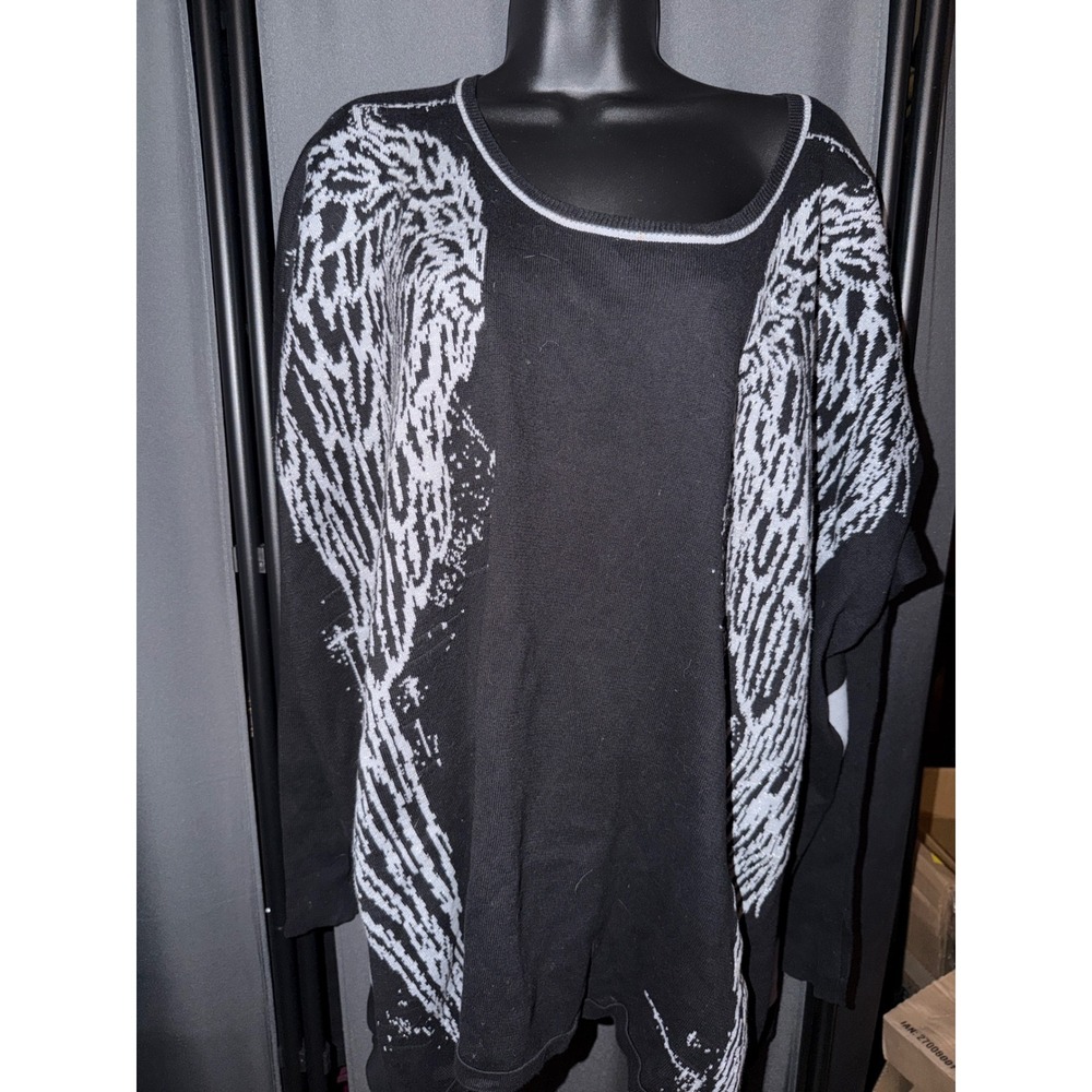 2011 Betsey Johnson Angel Wing Graphic Striped Knit Sweater OSFA Black White